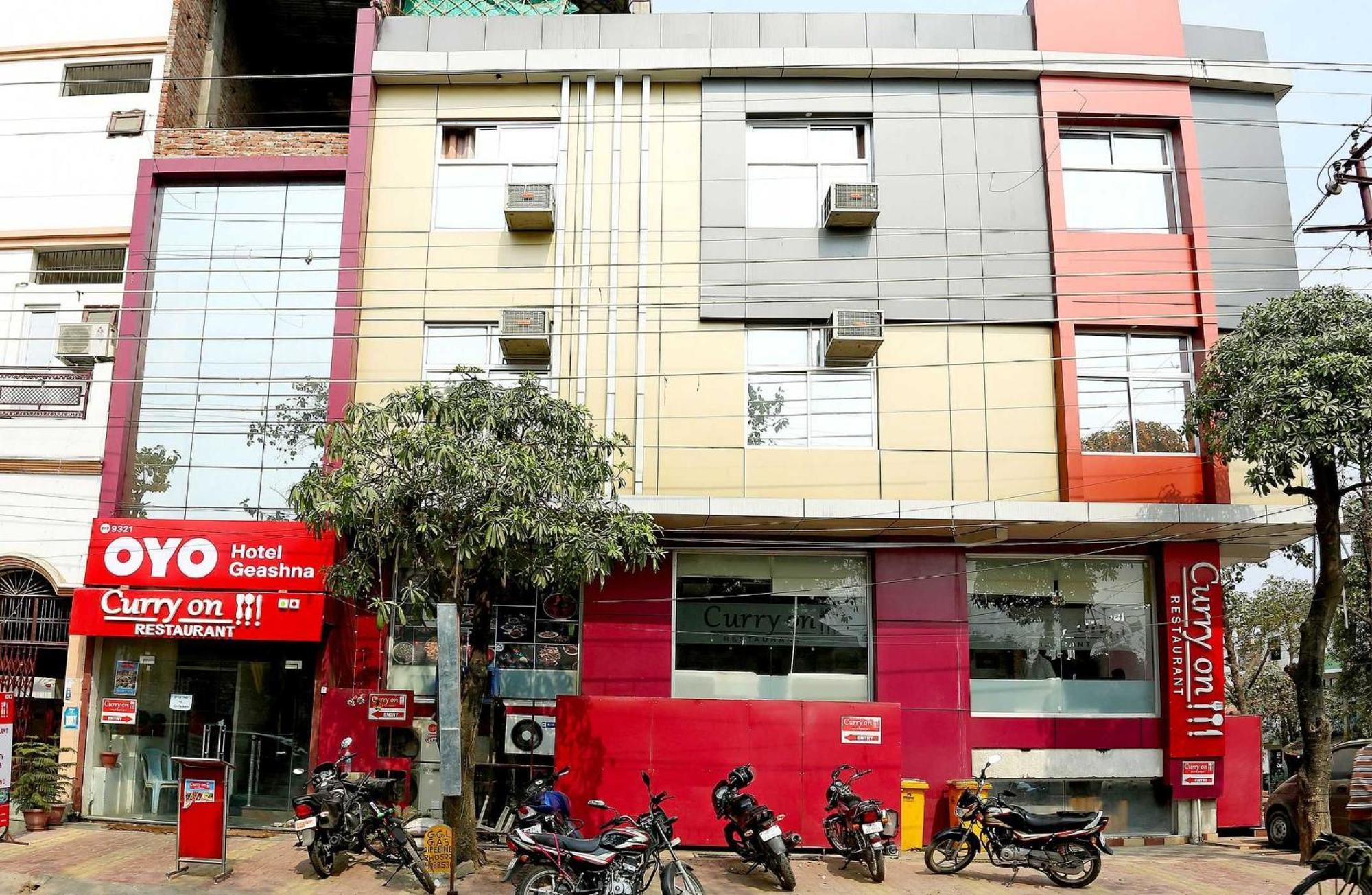 Oyo Flagship Hotel Krishna Chinhat المظهر الخارجي الصورة