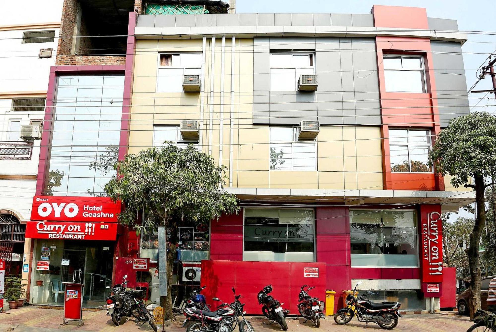Oyo Flagship Hotel Krishna Chinhat المظهر الخارجي الصورة