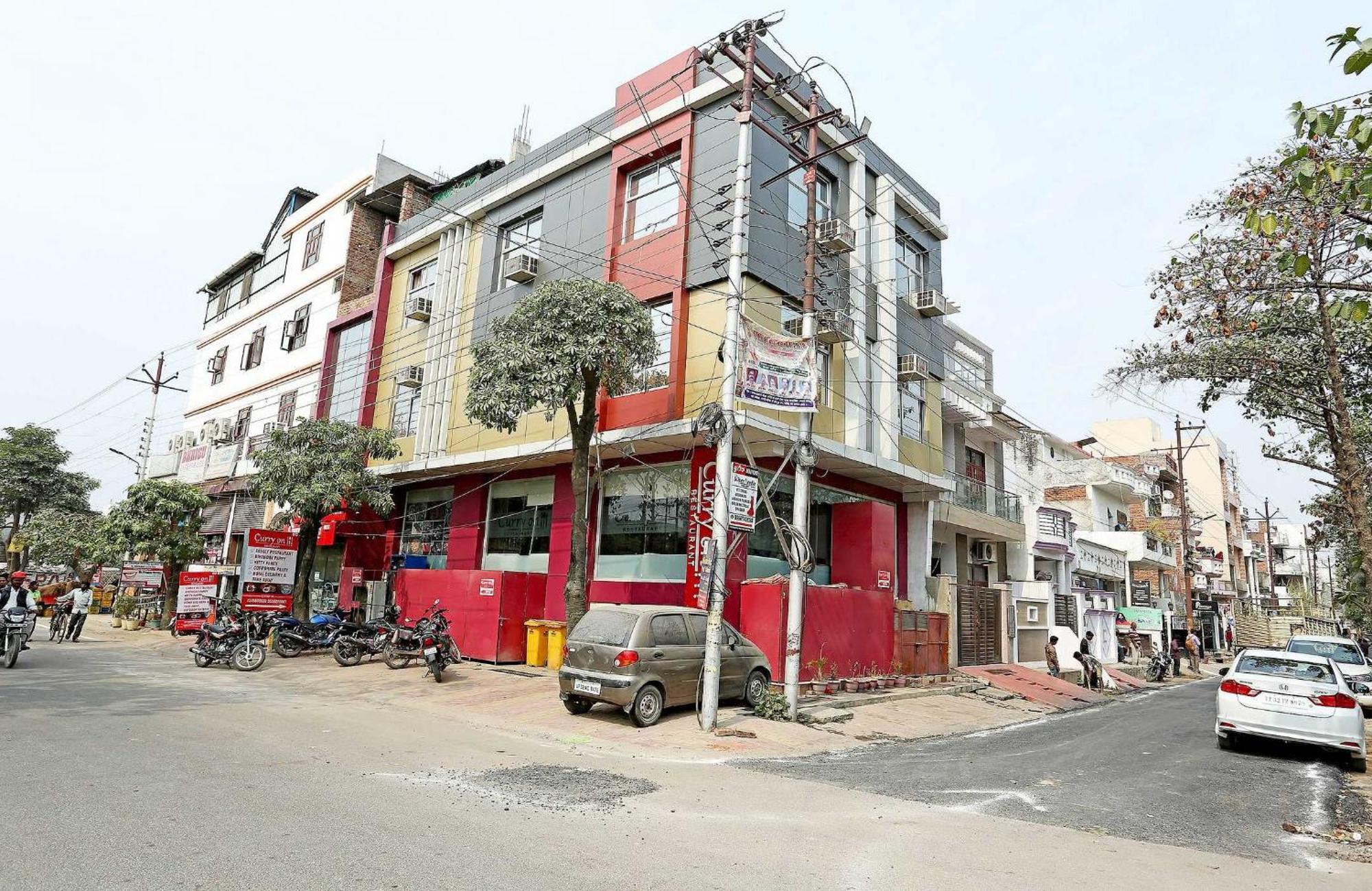 Oyo Flagship Hotel Krishna Chinhat المظهر الخارجي الصورة